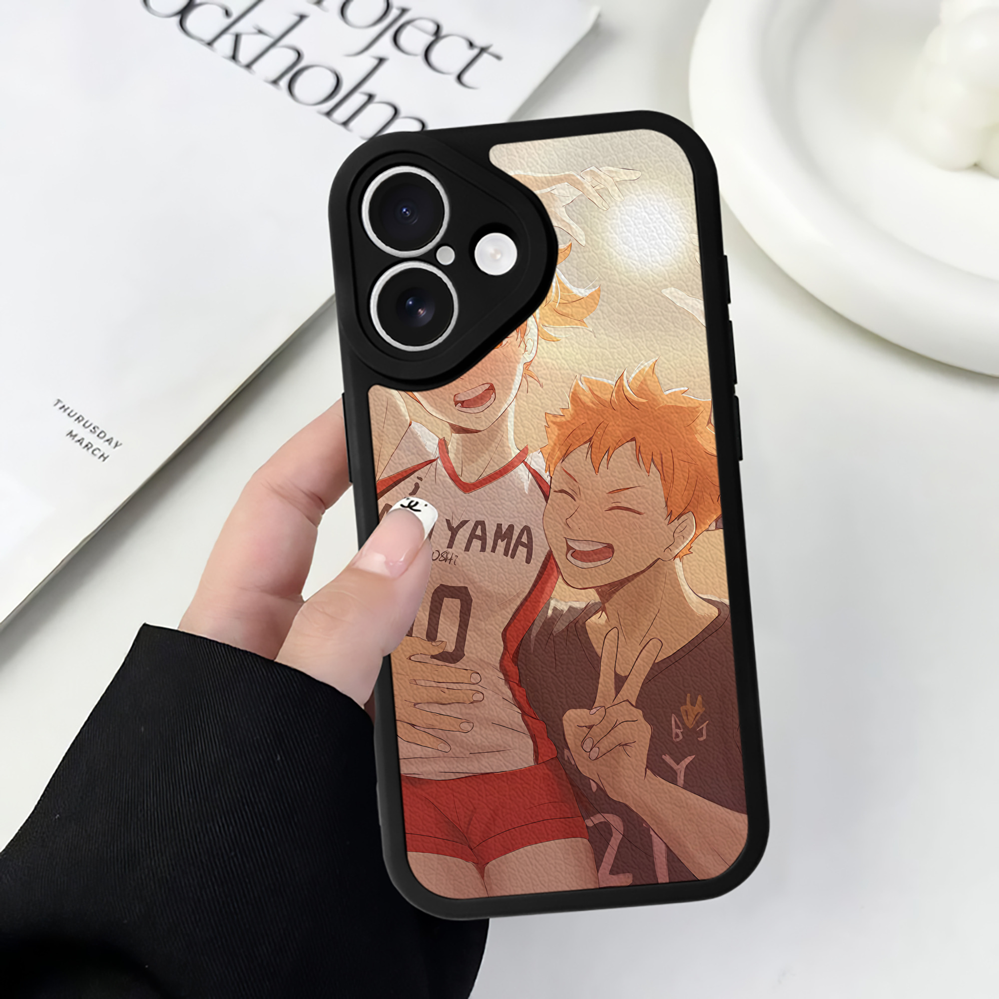 （画像用） ハイキュー!! Haikyu!! 【iPhone 16シリーズ対応】シリコンスマホケース（レザー調） 材質：シリコン